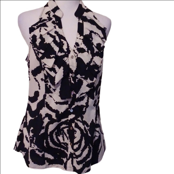 🌺Express Black and White Ruffled Sleeveless Blouse - Picture 1 of 11